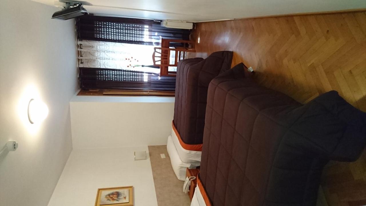 Pension Santa Clara La Coruña Esterno foto
